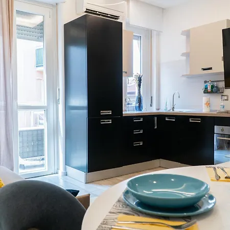 Littesuite Ippodromo Sansiro Citylife Apartmán